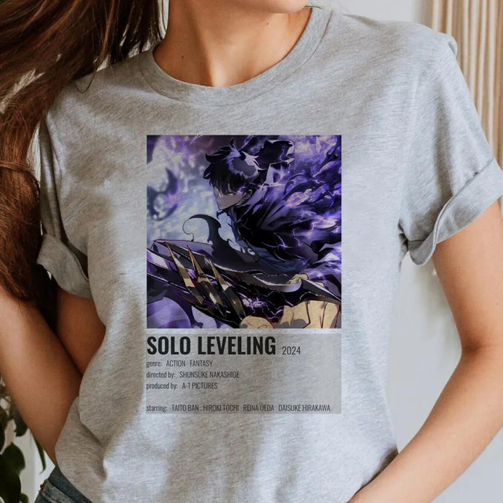 T-shirt Femme Solo Leveling Sung Jin-Woo Attaque