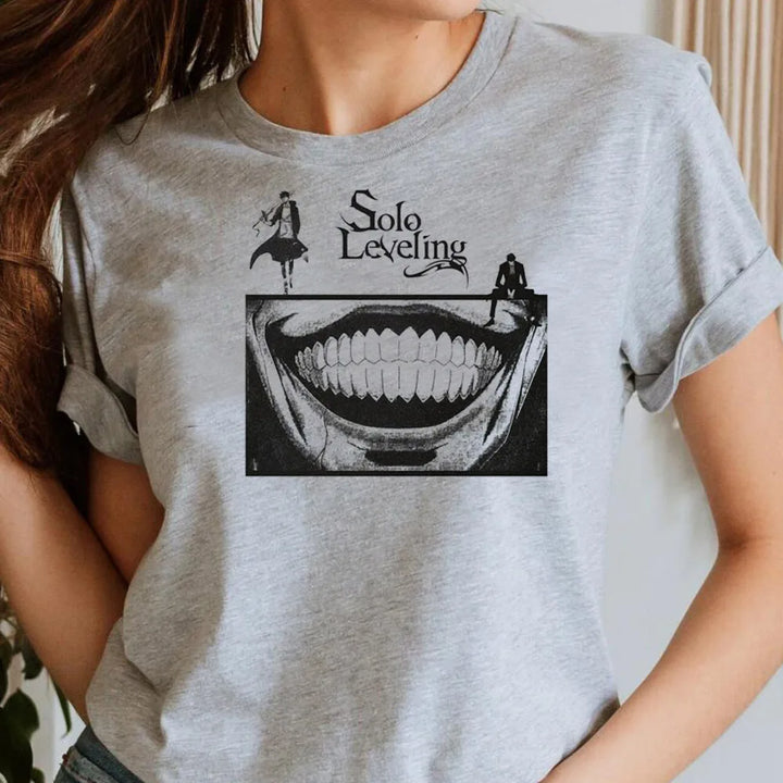 T-shirt Femme Solo Leveling Sourire