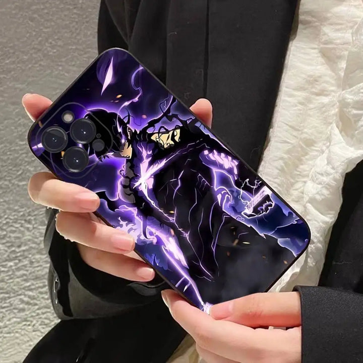 Coque iPhone Solo Leveling Sung Jin-Woo Aura Violette